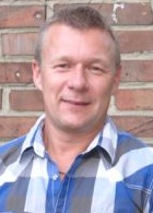 Tony Månsson arbetar som kursledare för UGL